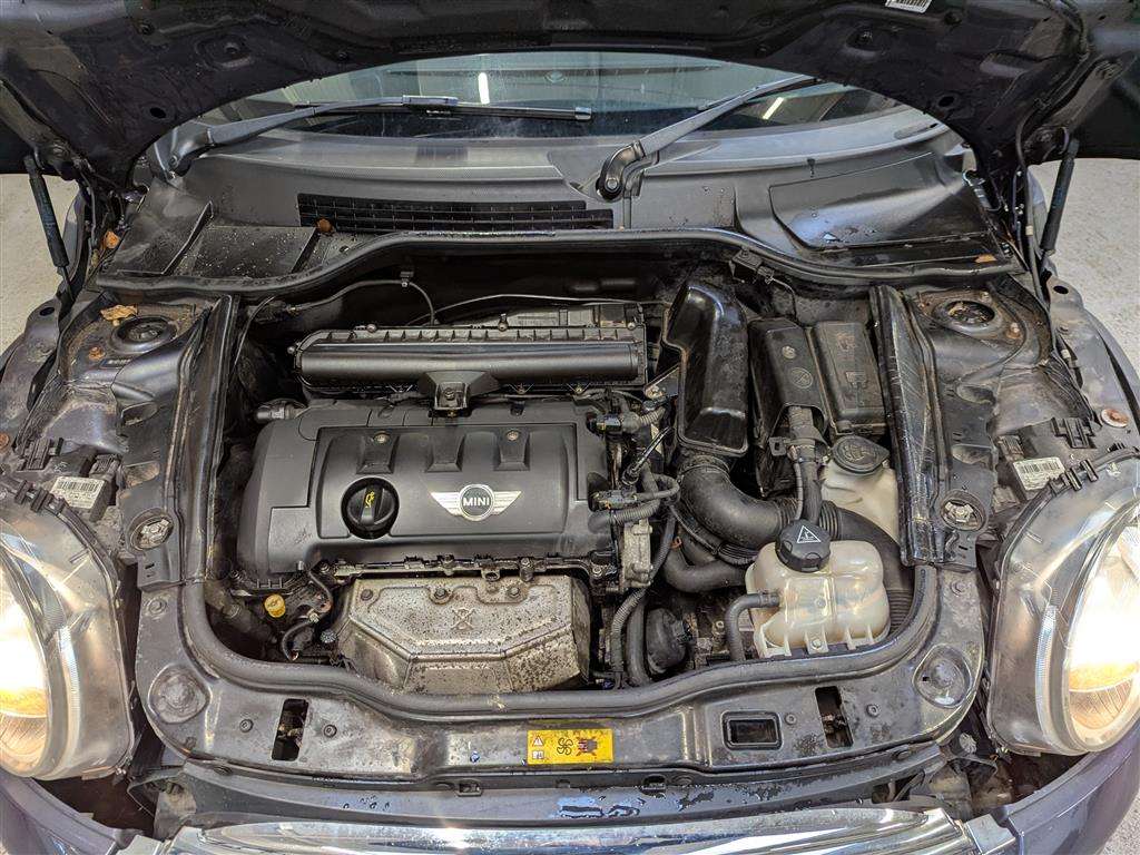 <p>2012 MINI COOPER</p>
