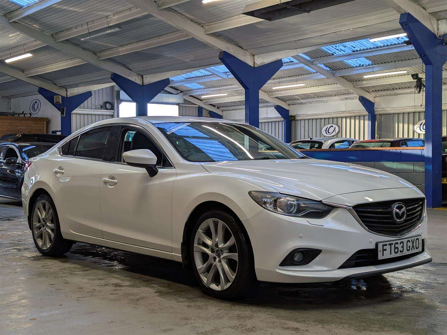 <p>2013 MAZDA 6 SPORT NAV</p>