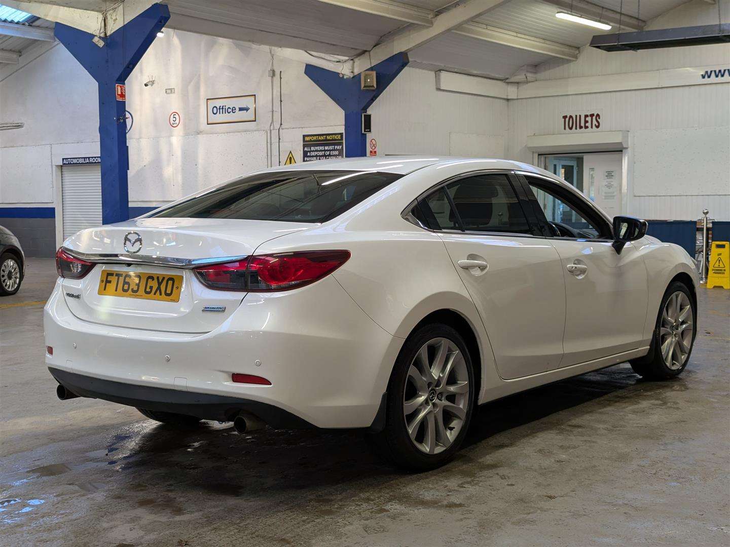 <p>2013 MAZDA 6 SPORT NAV</p>