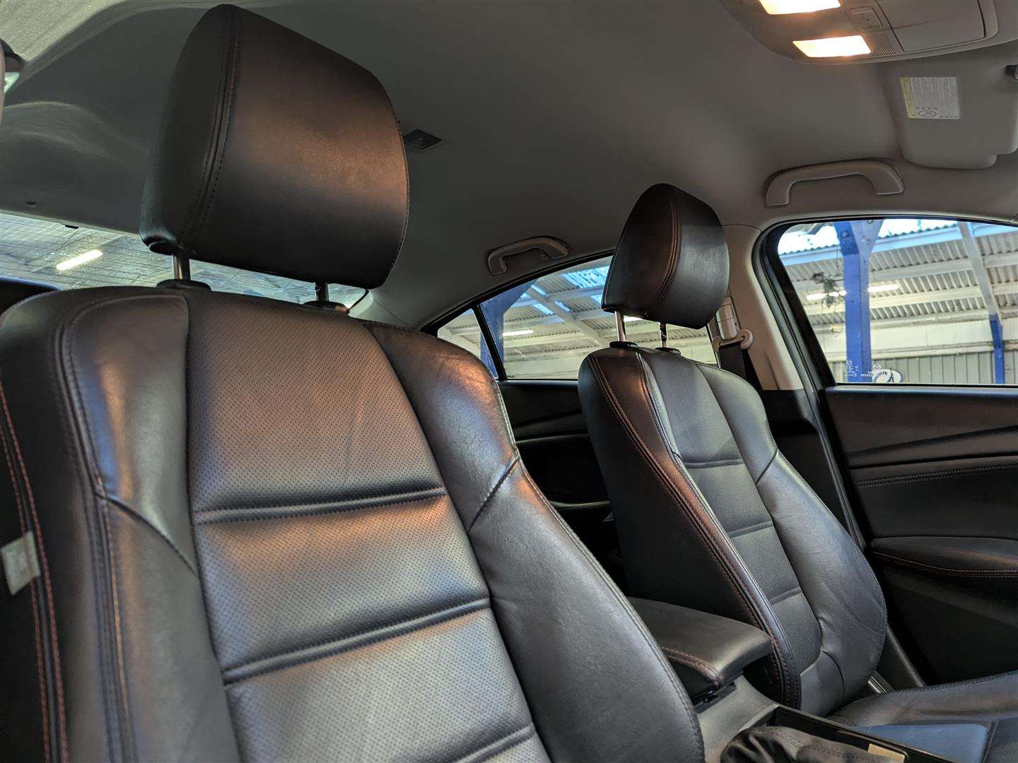 <p>2013 MAZDA 6 SPORT NAV</p>