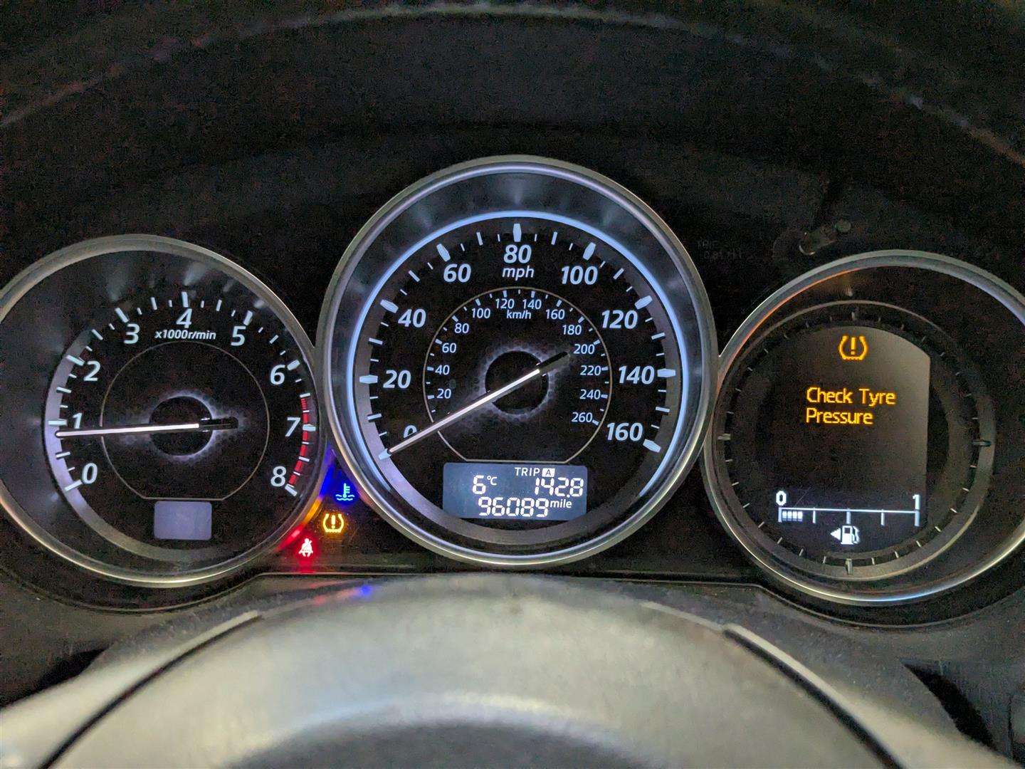 <p>2013 MAZDA 6 SPORT NAV</p>