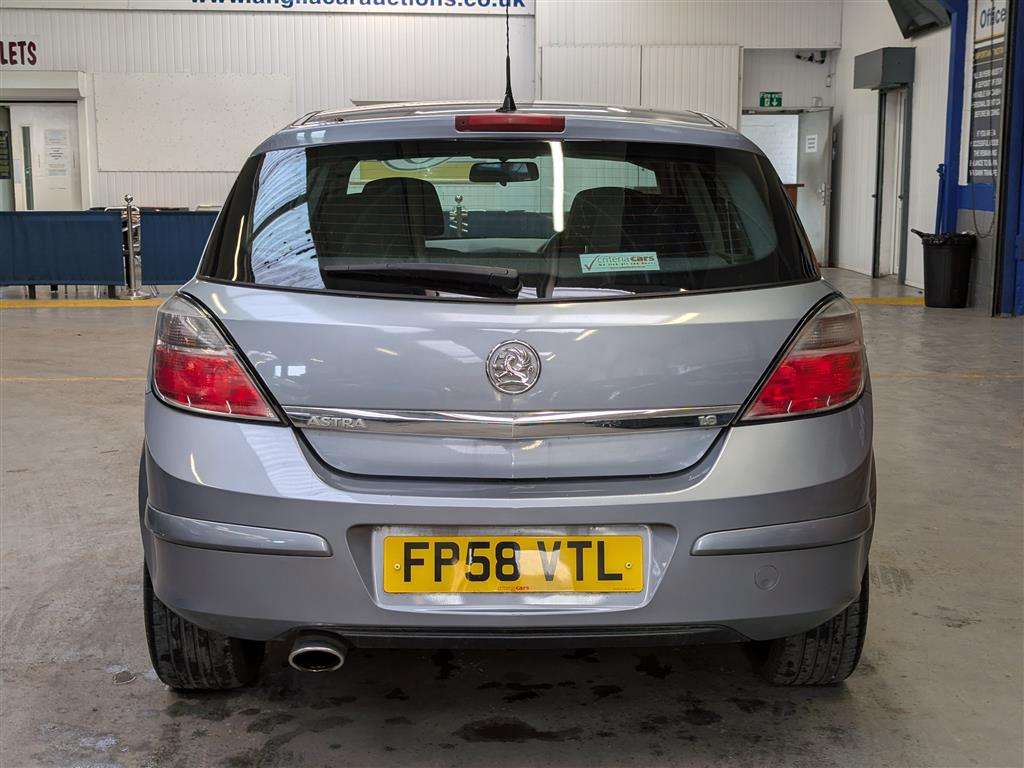 <p>2008 VAUXHALL ASTRA SXI</p>