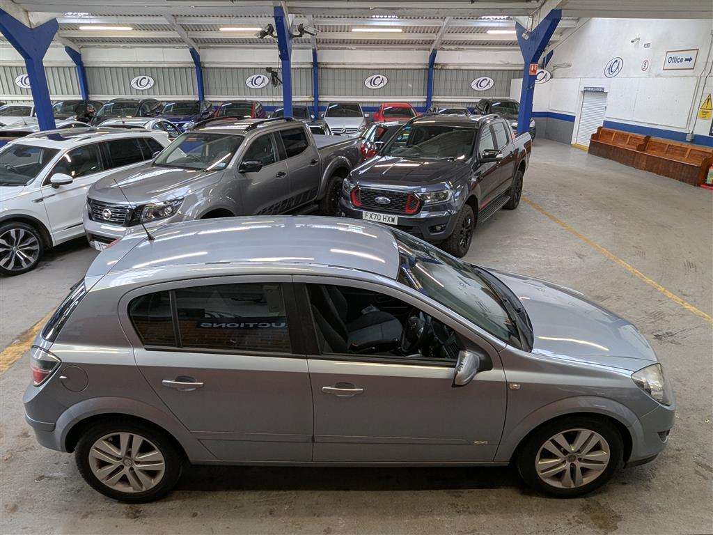 <p>2008 VAUXHALL ASTRA SXI</p>
