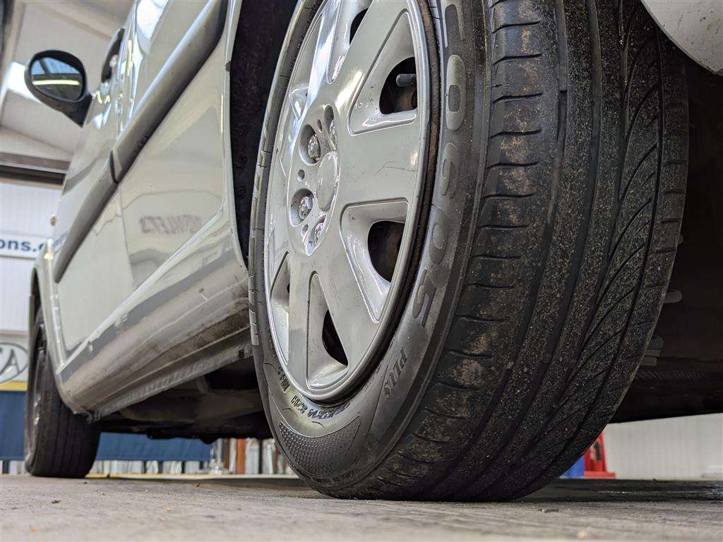 <p>2008 CITROEN C3 VIBE</p>