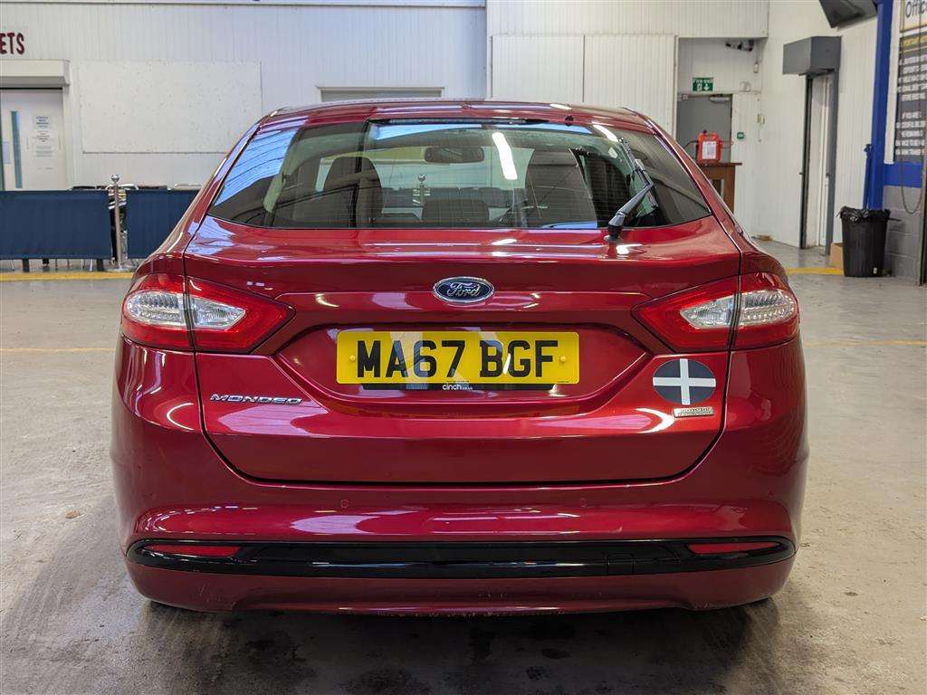 <p>2017 FORD MONDEO TITANIUM ECONETIC</p>