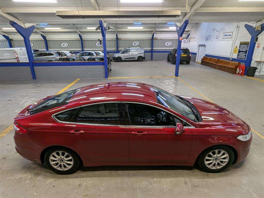 <p>2017 FORD MONDEO TITANIUM ECONETIC</p>