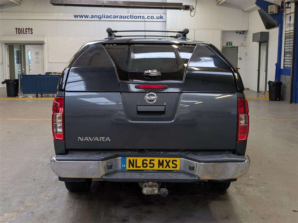 <p>2015 NISSAN NAVARA TEKNA DCI</p>