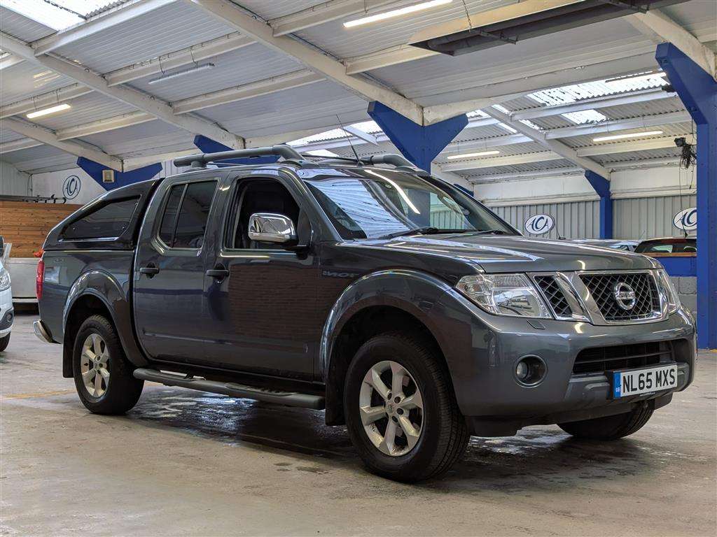 <p>2015 NISSAN NAVARA TEKNA DCI</p>