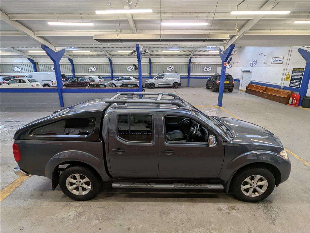 <p>2015 NISSAN NAVARA TEKNA DCI</p>