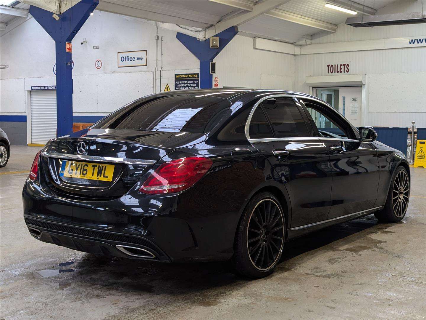 <p>2016 MERCEDES-BENZ C220 D SPORT PREMIUM AUTO</p>