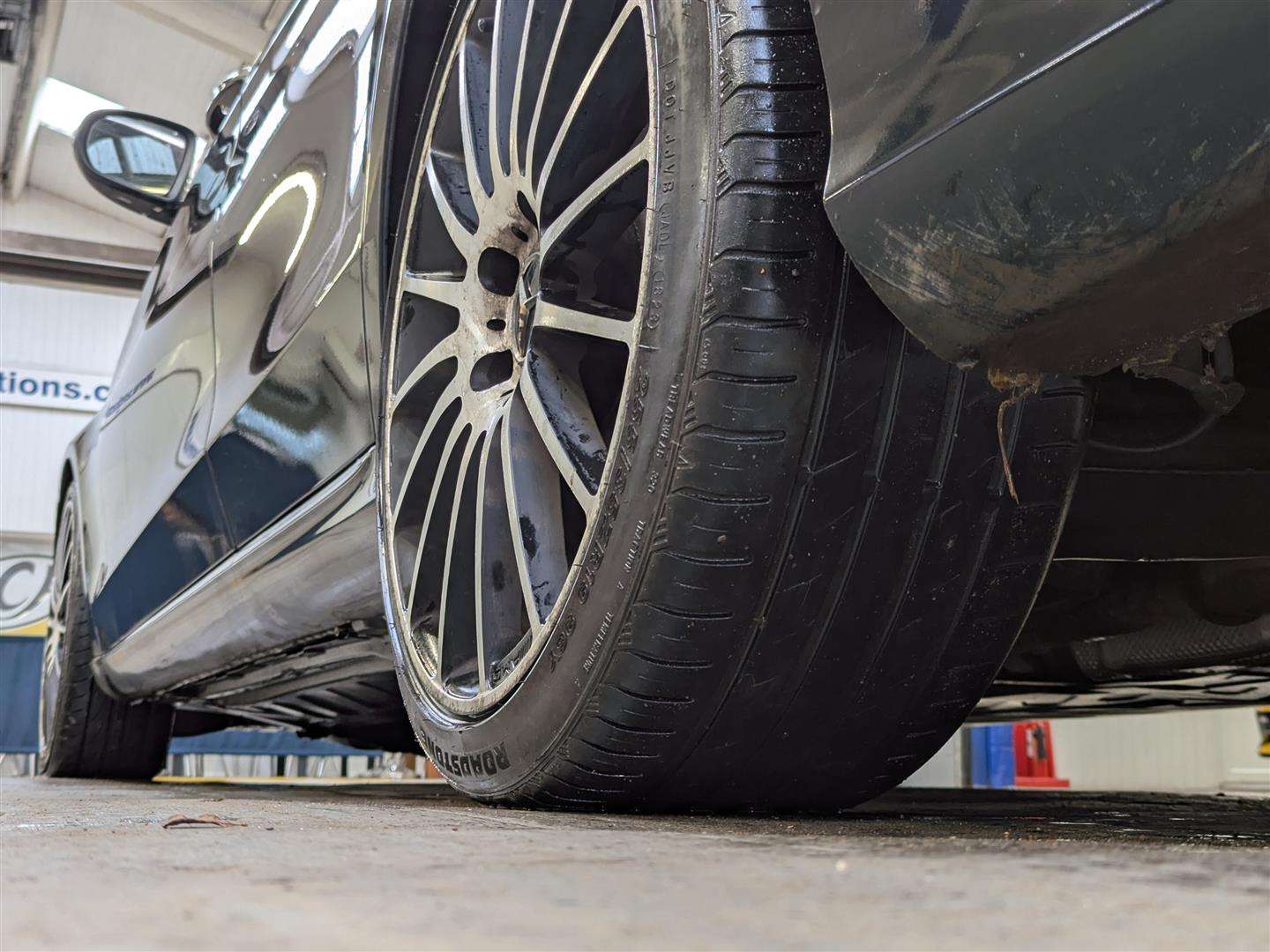 <p>2016 MERCEDES-BENZ C220 D SPORT PREMIUM AUTO</p>