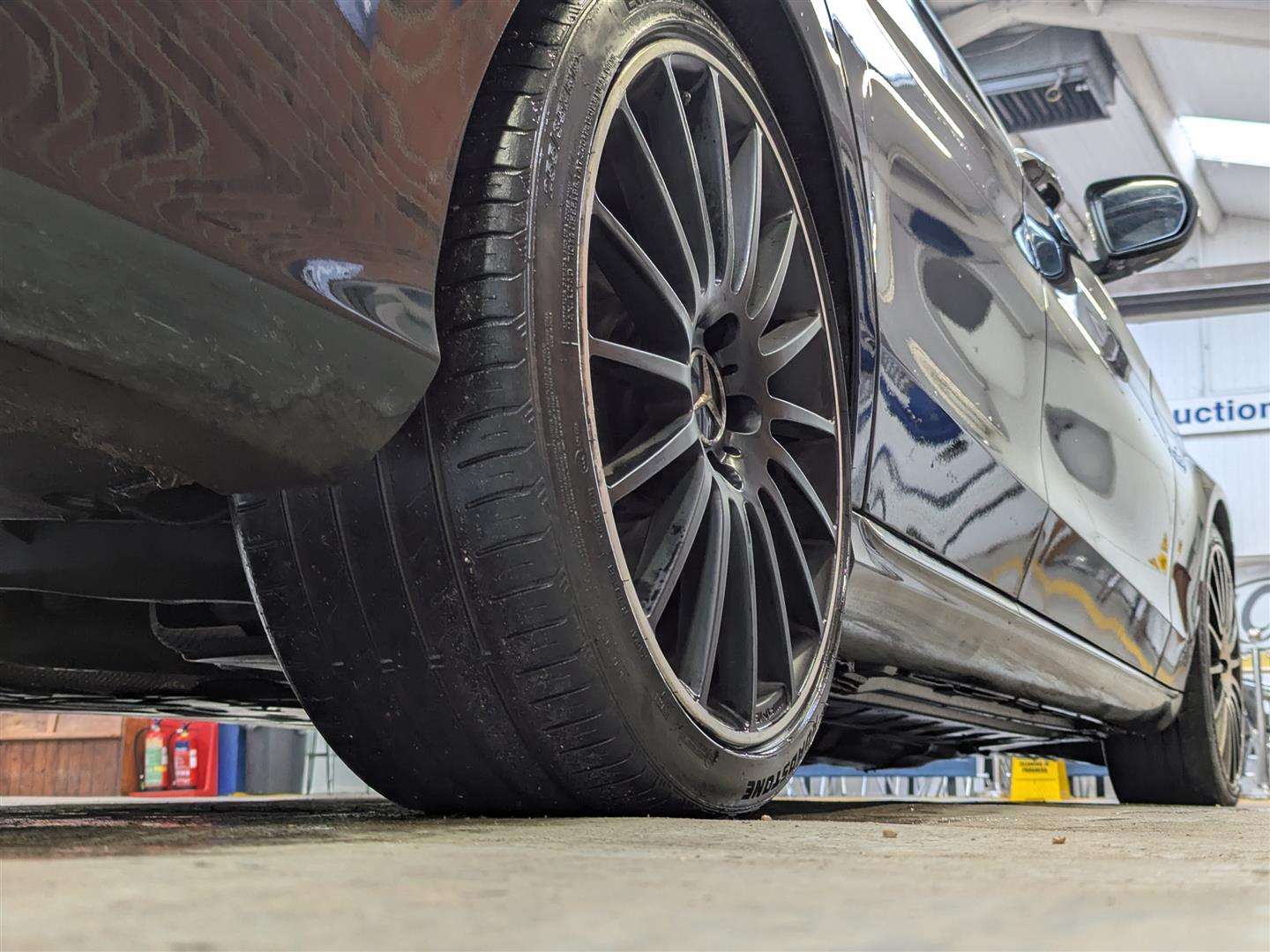 <p>2016 MERCEDES-BENZ C220 D SPORT PREMIUM AUTO</p>