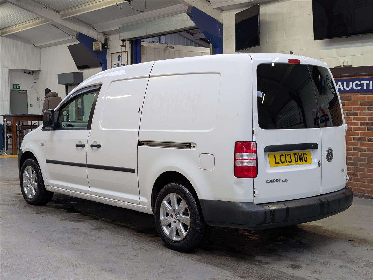 <p>2013 VOLKSWAGEN CADDY MAXI C20 TDI</p>