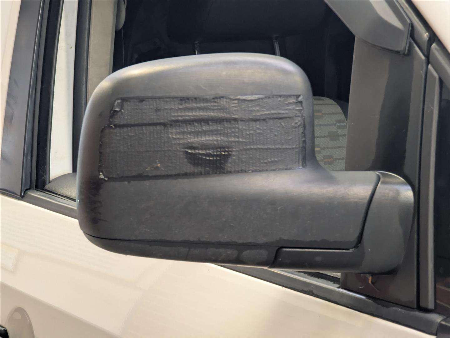 <p>2013 VOLKSWAGEN CADDY MAXI C20 TDI</p>