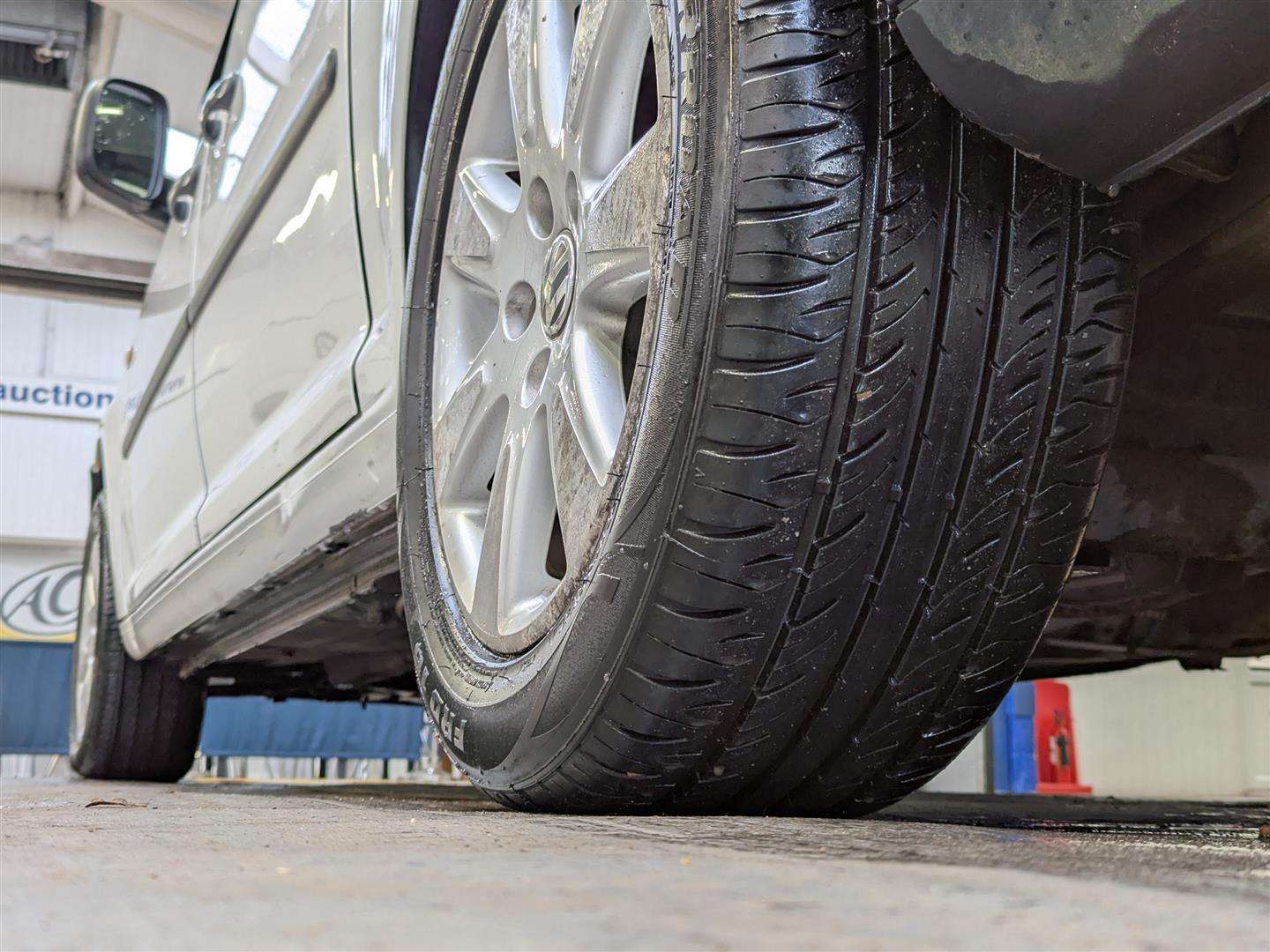 <p>2013 VOLKSWAGEN CADDY MAXI C20 TDI</p>