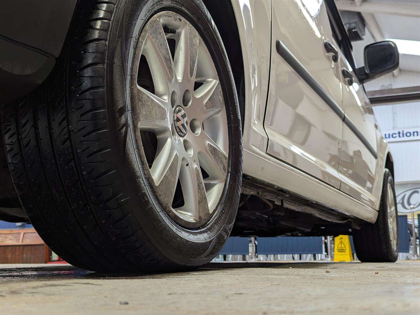 <p>2013 VOLKSWAGEN CADDY MAXI C20 TDI</p>