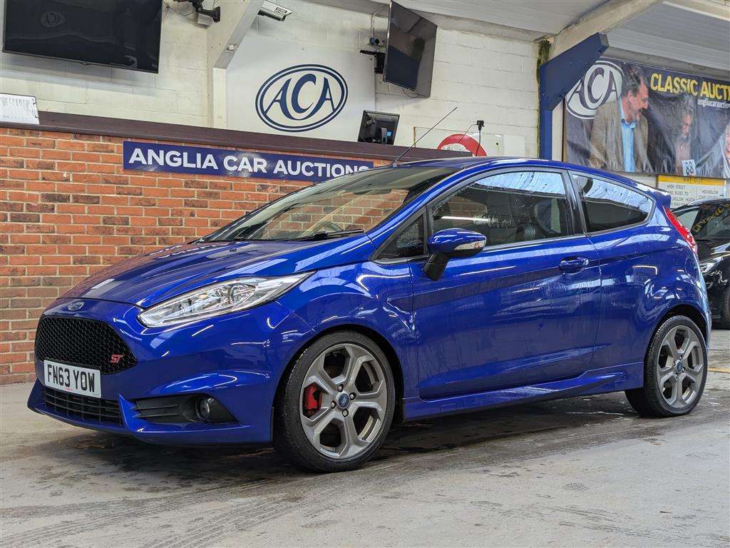 <p>2013 FORD FIESTA ST-2 TURBO</p>