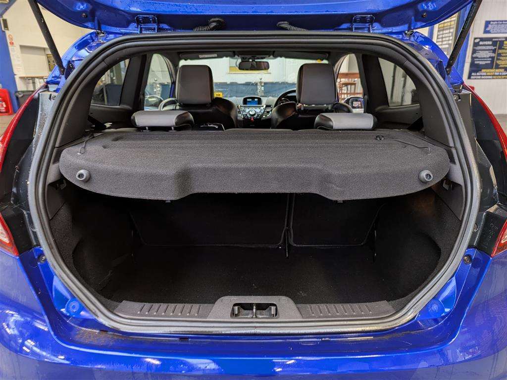 <p>2013 FORD FIESTA ST-2 TURBO</p>