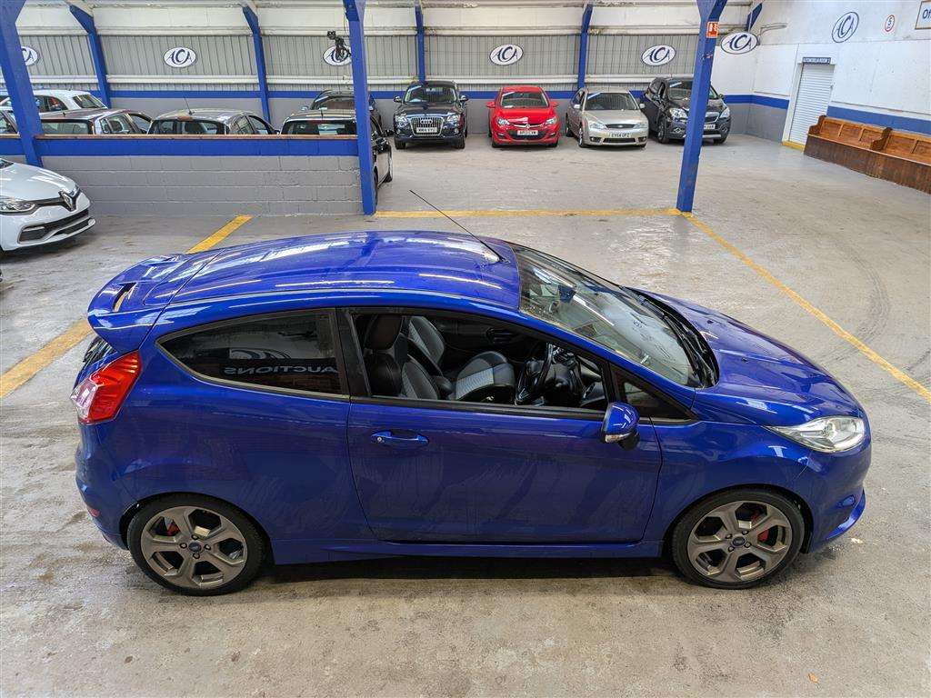 <p>2013 FORD FIESTA ST-2 TURBO</p>