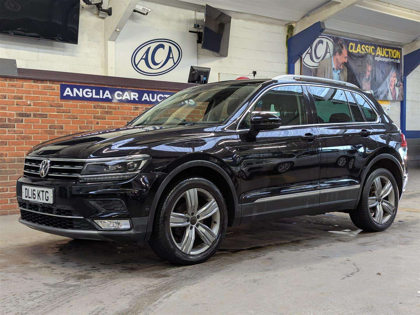 <p>2016 VOLKSWAGEN TIGUAN SEL TDI BMT 4MOTIO</p>