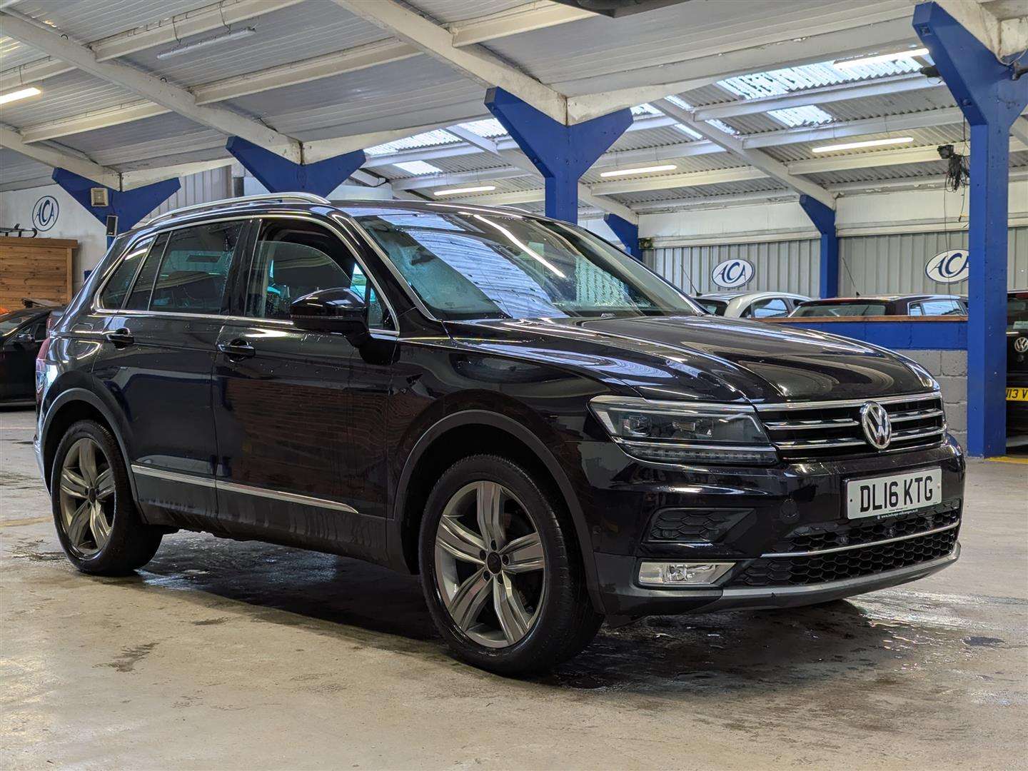 <p>2016 VOLKSWAGEN TIGUAN SEL TDI BMT 4MOTIO</p>