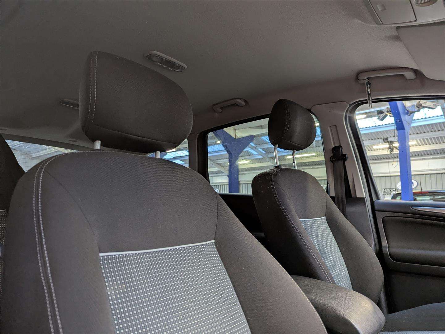 <p>2013 FORD S-MAX ZETEC TDCI</p>