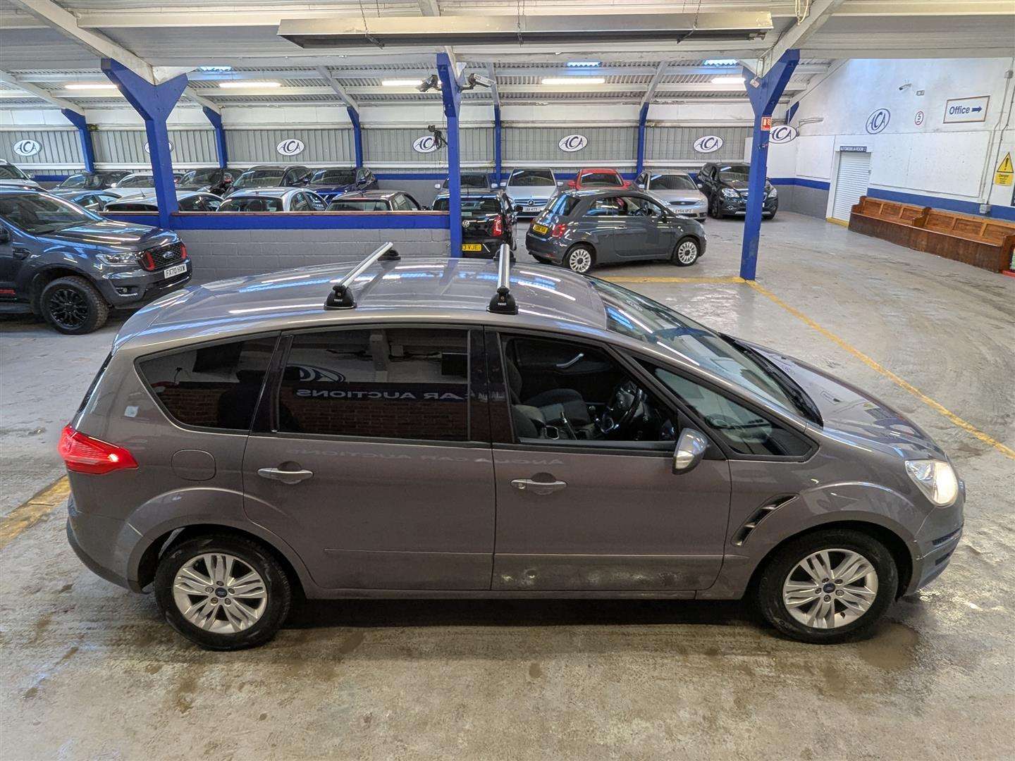 <p>2013 FORD S-MAX ZETEC TDCI</p>