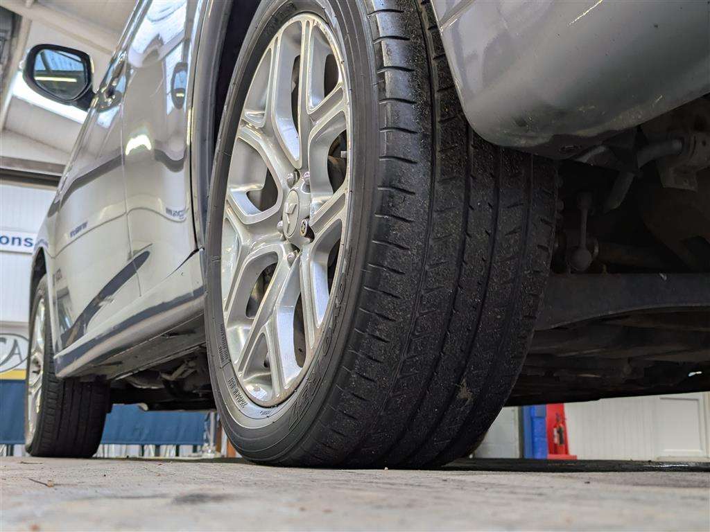 <p>2015 MITSUBISHI OUTLANDER GX 4H PHEV AUTO</p>