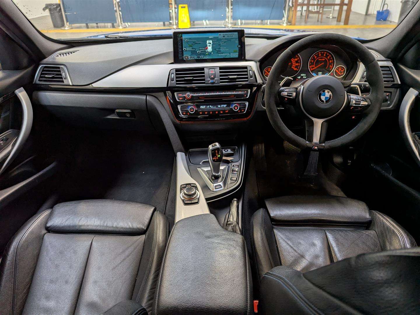 <p>2017 BMW 330E M SPORT AUTO</p>