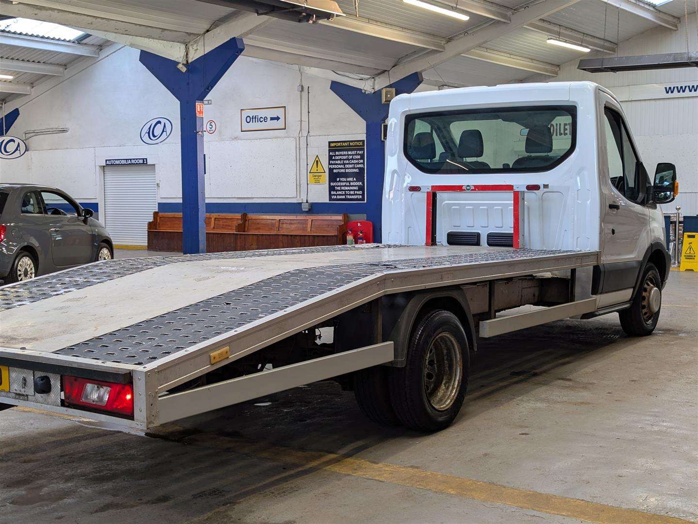 <p>2016 FORD TRANSIT 350 LWB</p>