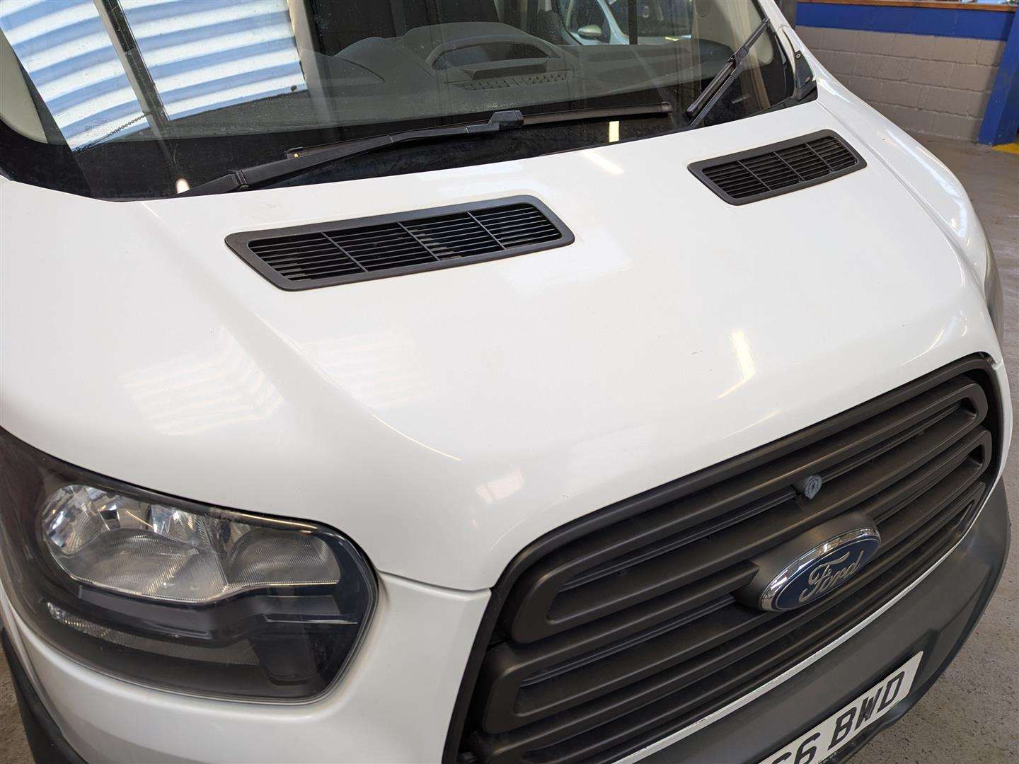 <p>2016 FORD TRANSIT 350 LWB</p>