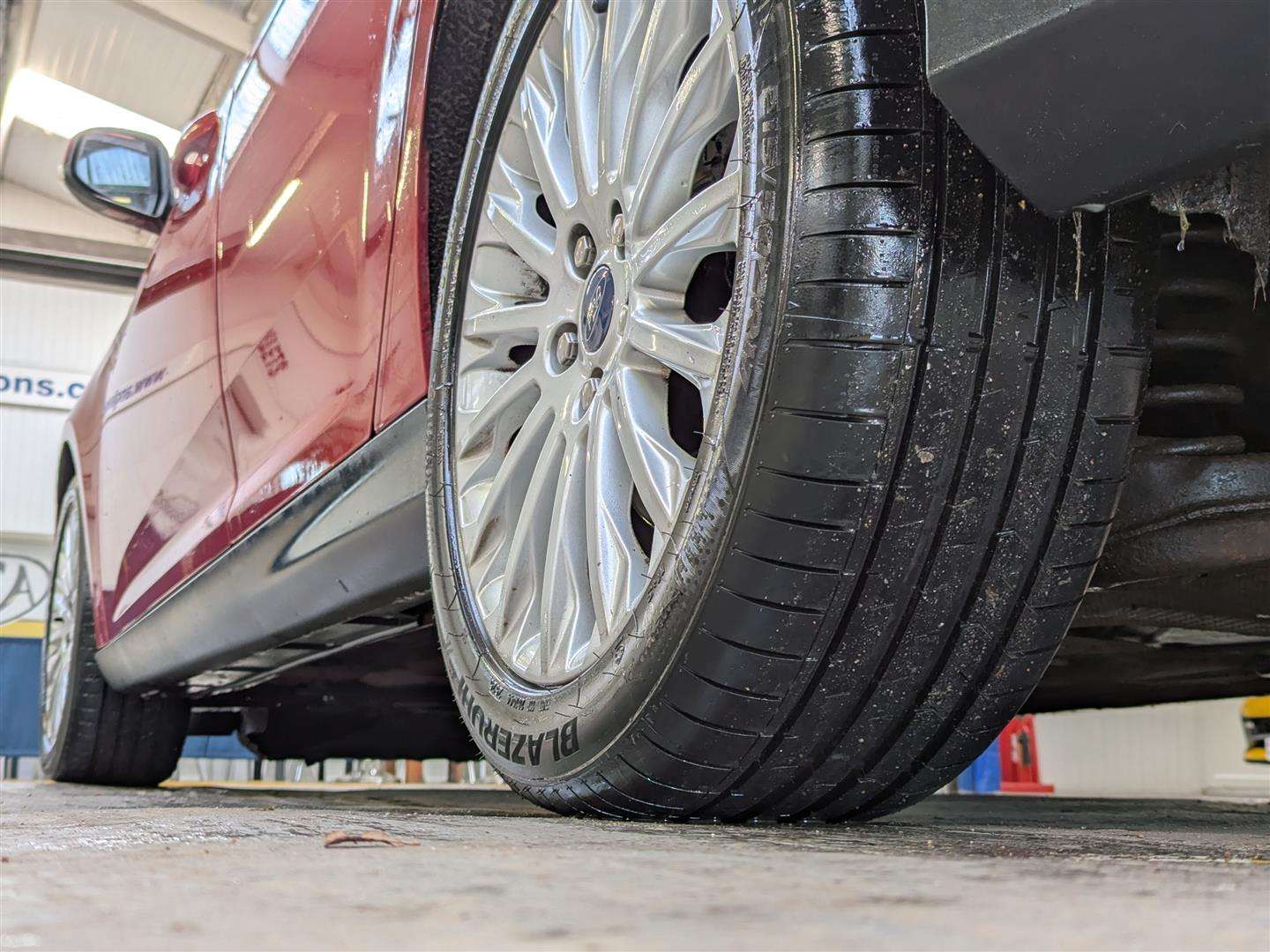 <p>2012 FORD FOCUS TITANIUM X TDCI</p>