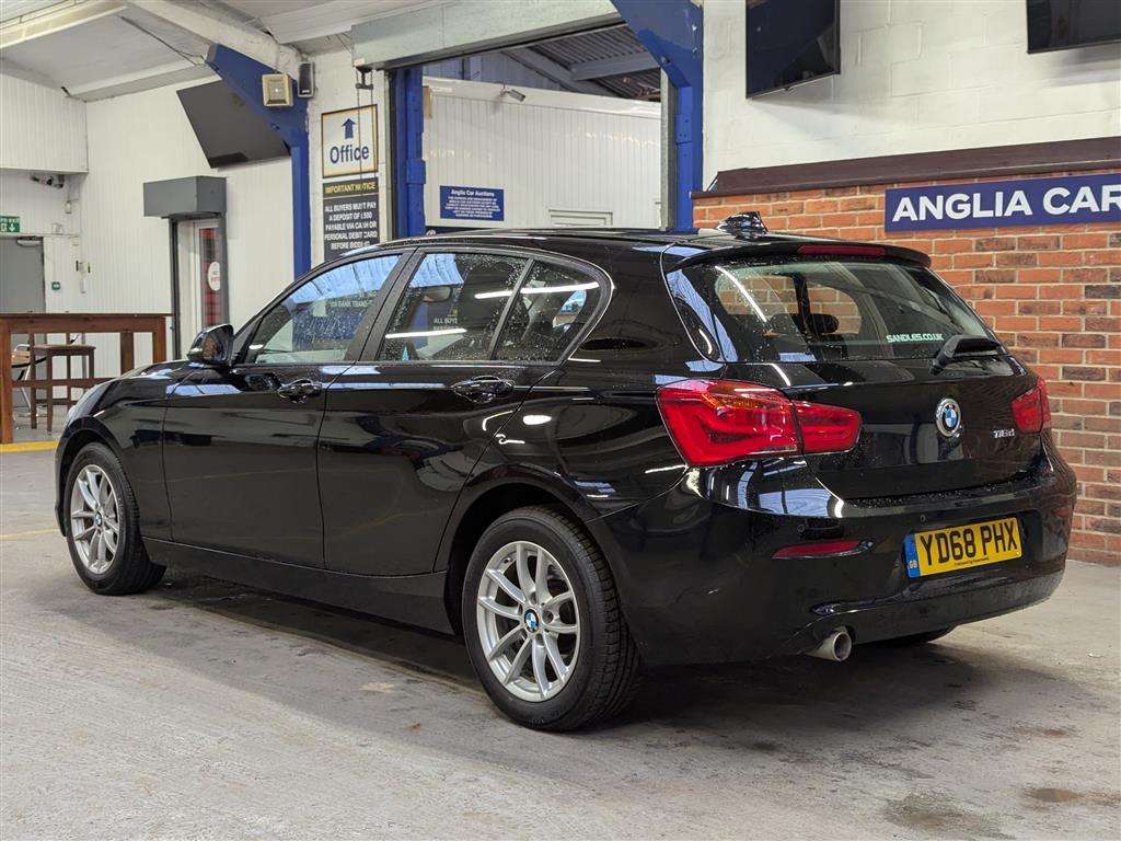 <p>2018 BMW 116D SE BUSINESS</p>