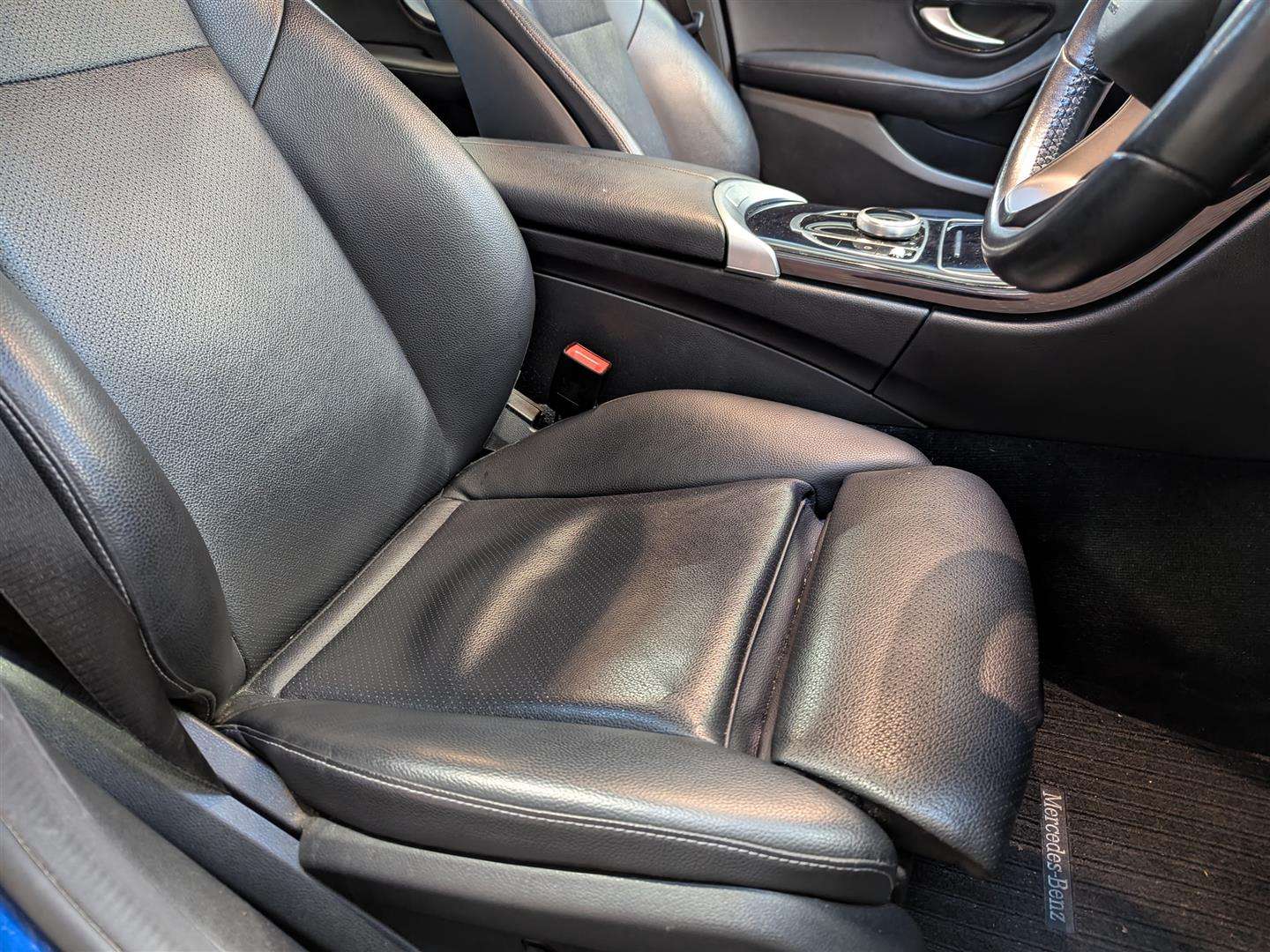 <p>2018 MERCEDES-BENZ C 220 SE EXECUTIVE EDITIO</p>