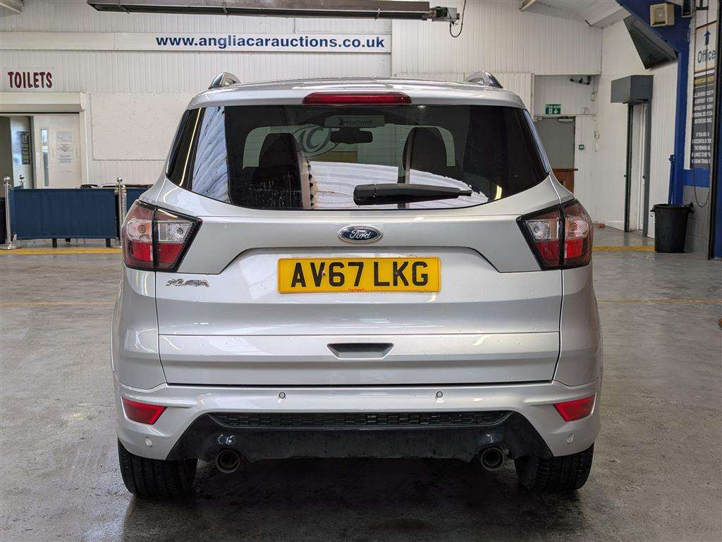 <p>2017 FORD KUGA ST-LINE TDCI</p>