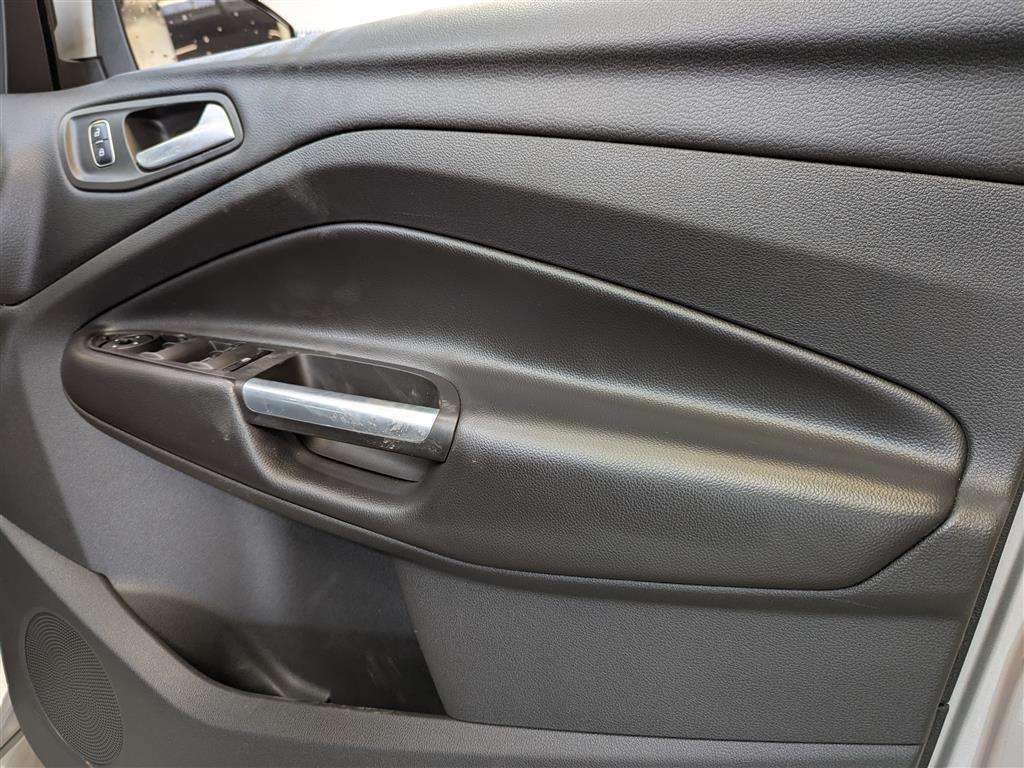 <p>2017 FORD KUGA ST-LINE TDCI</p>