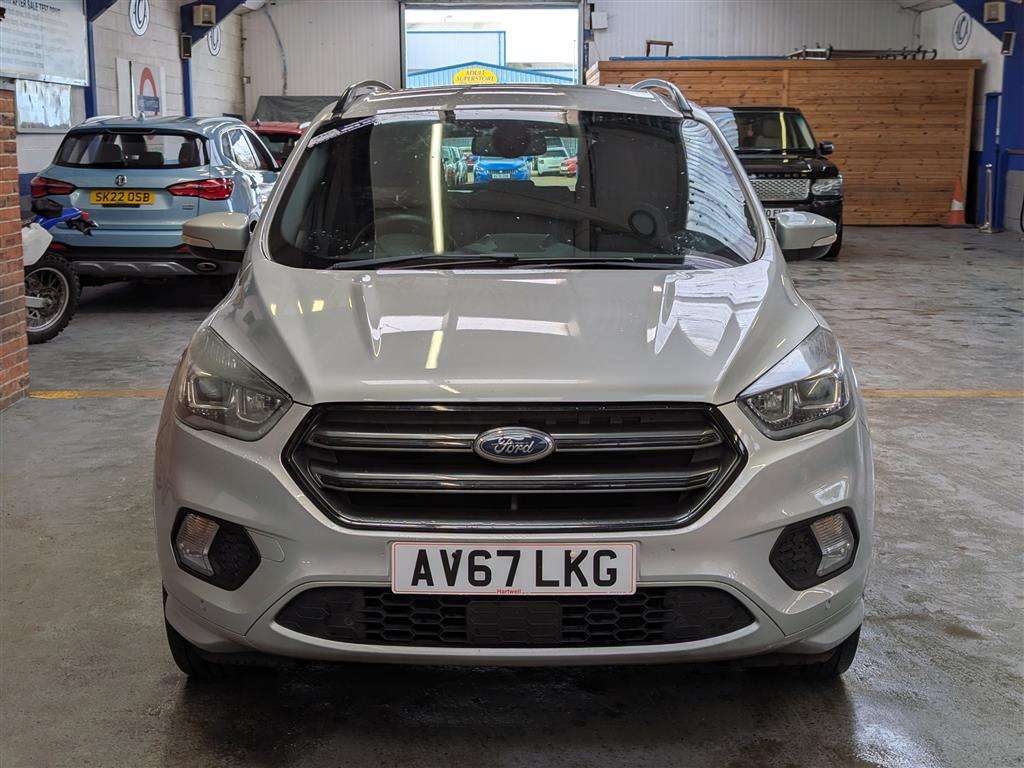<p>2017 FORD KUGA ST-LINE TDCI</p>