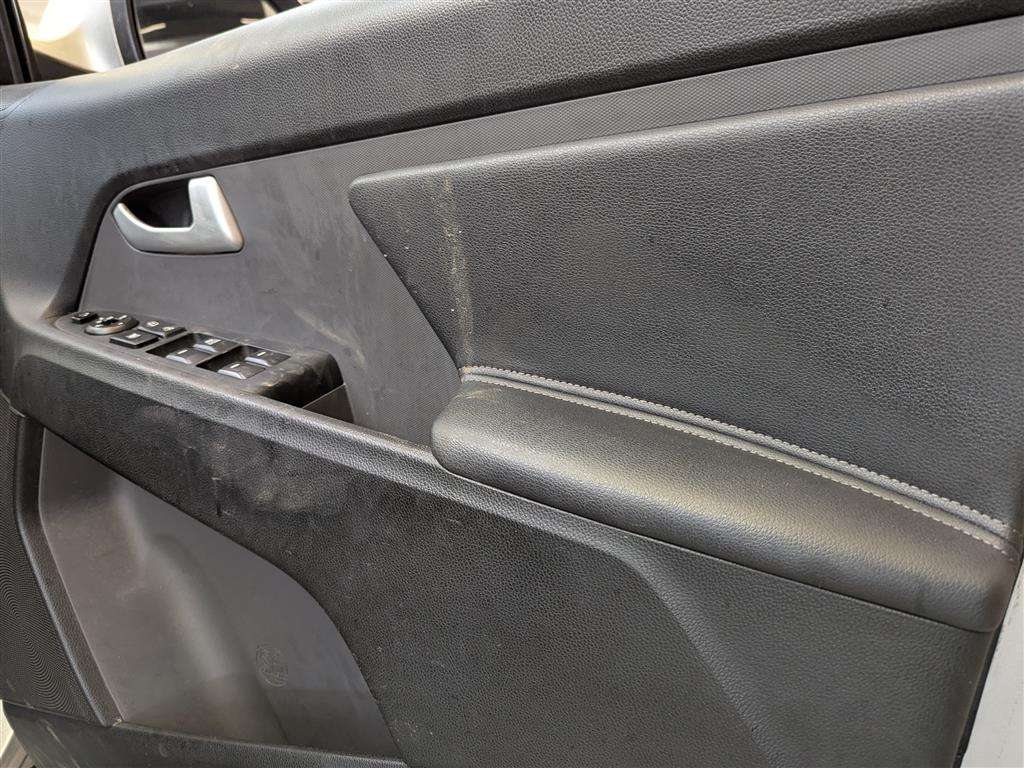 <p>2013 KIA SPORTAGE 3 CRDI</p>