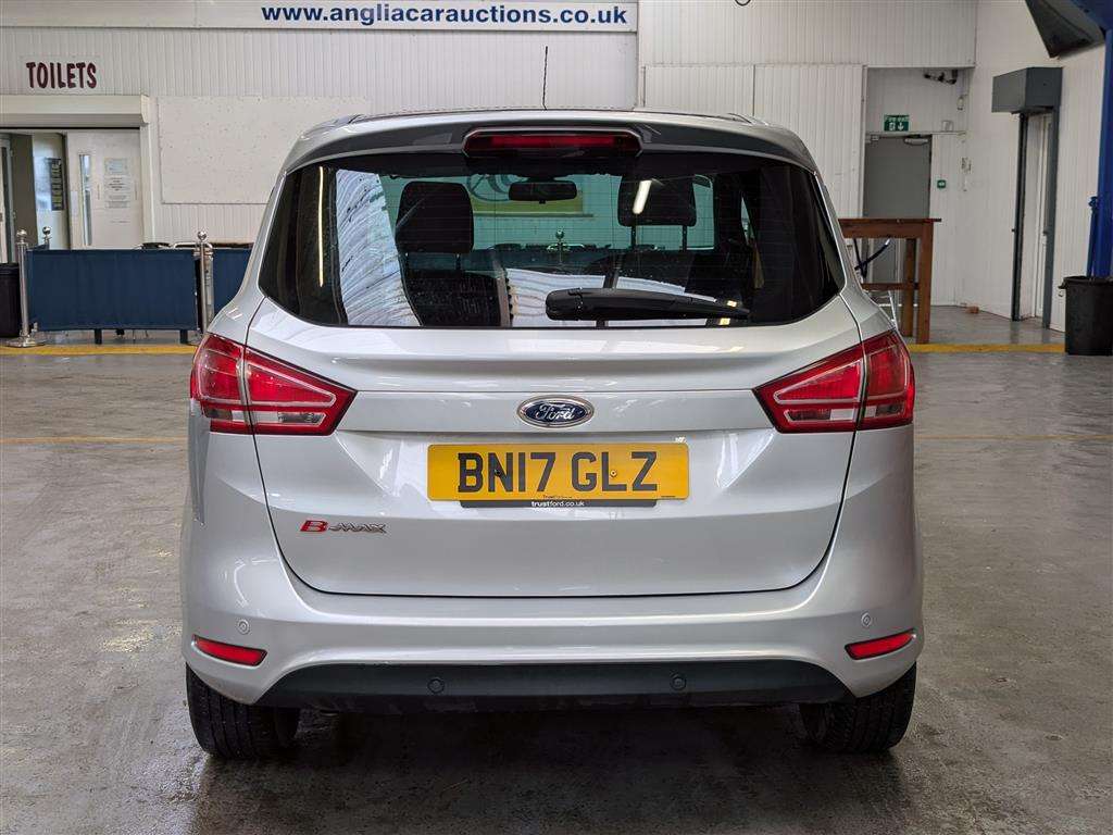 <p>2017 FORD B-MAX ZETEC SILVER EDITIO</p>