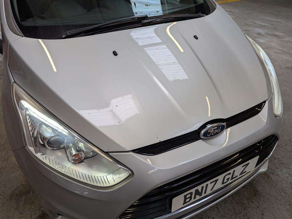 <p>2017 FORD B-MAX ZETEC SILVER EDITIO</p>