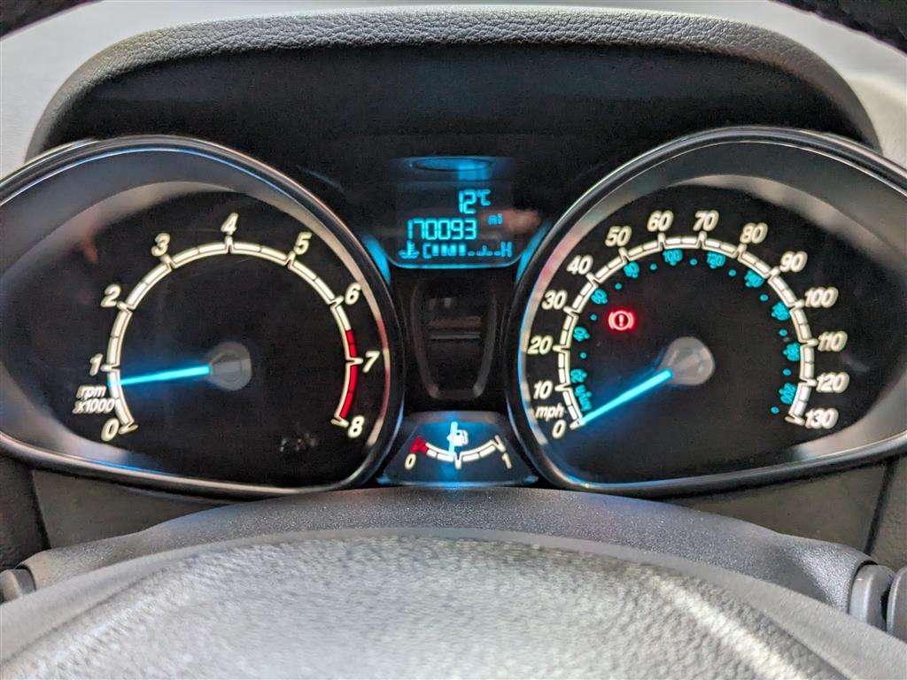 <p>2017 FORD B-MAX ZETEC SILVER EDITIO</p>