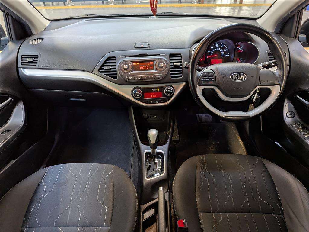 <p>2017 KIA PICANTO SE AUTO</p>