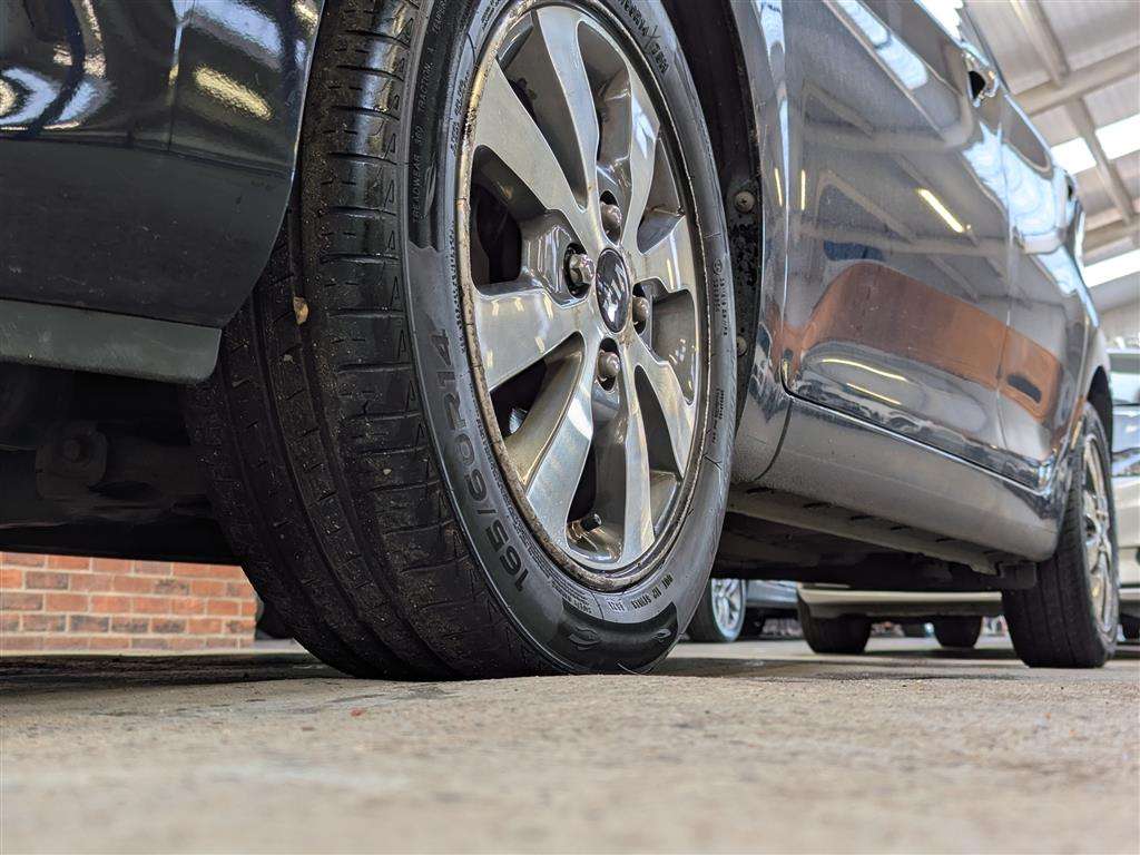 <p>2017 KIA PICANTO SE AUTO</p>