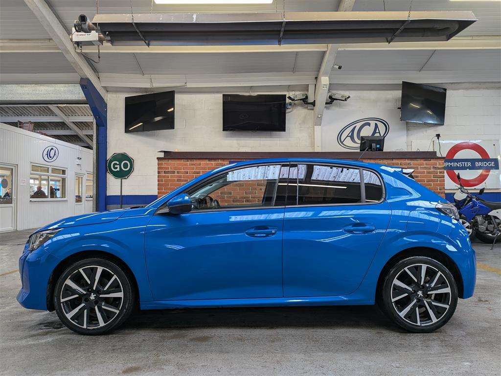 <p>2020 PEUGEOT 208 ALLURE PREMIUM PURETE</p>