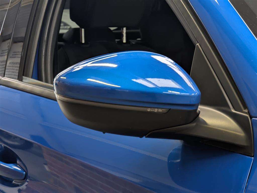 <p>2020 PEUGEOT 208 ALLURE PREMIUM PURETE</p>