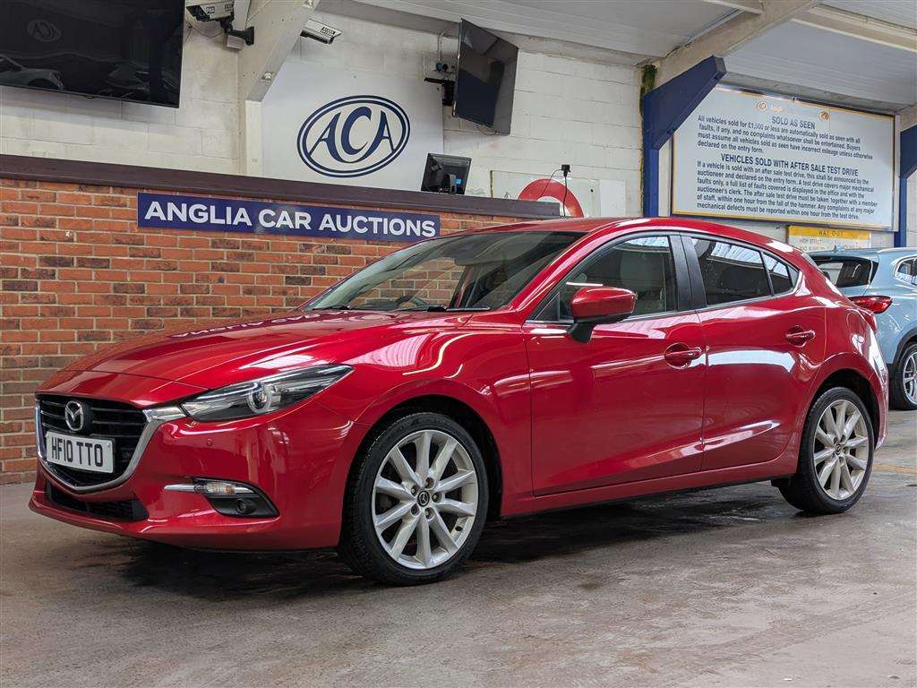 <p>2017 MAZDA 3 SPORT NAV D</p>