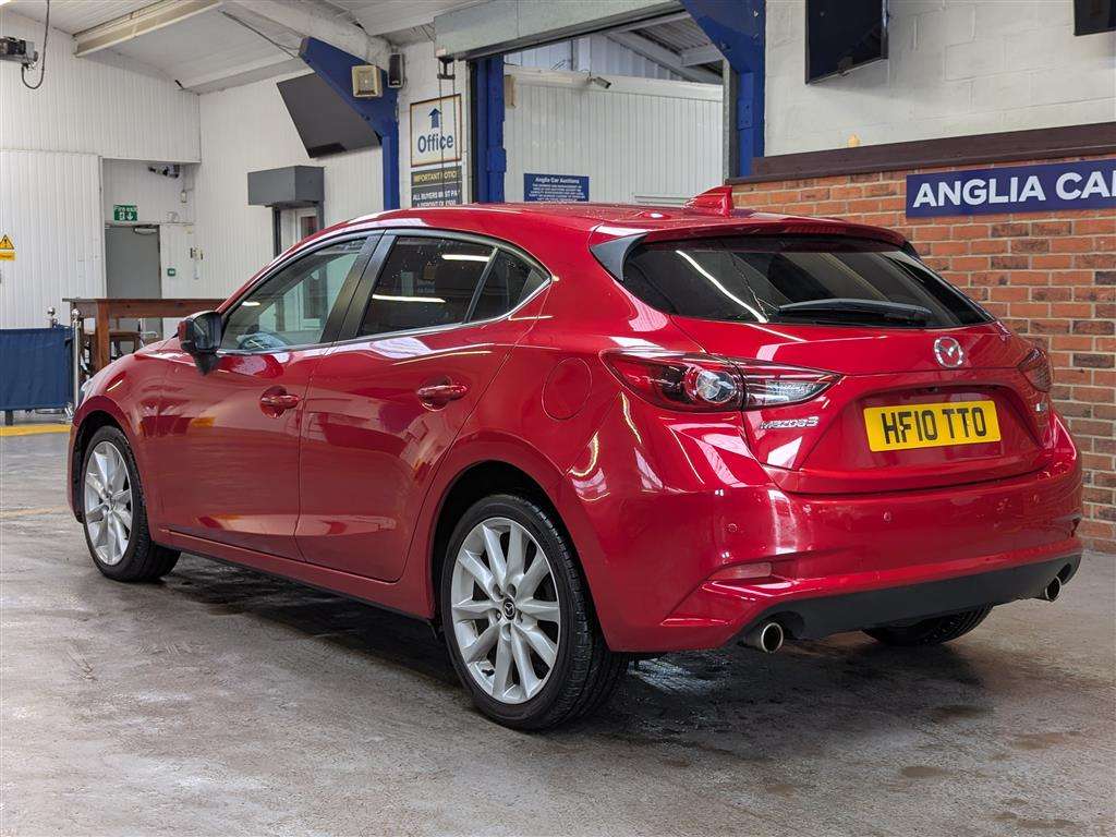 <p>2017 MAZDA 3 SPORT NAV D</p>