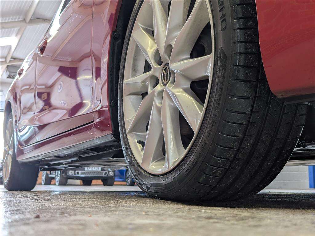 <p>2017 MAZDA 3 SPORT NAV D</p>