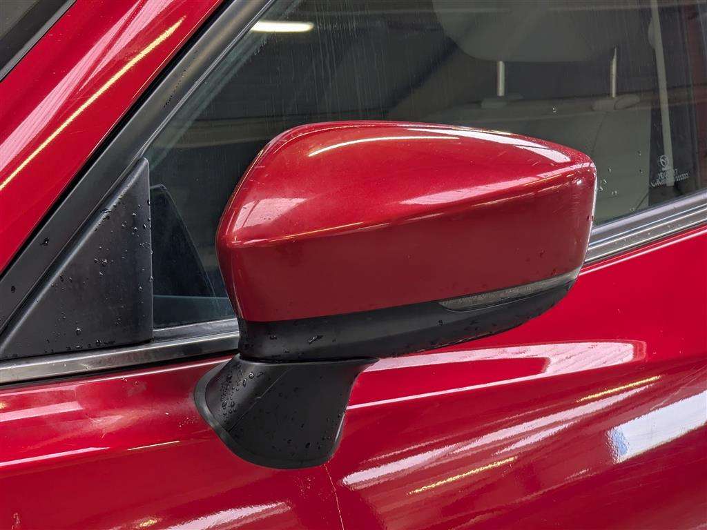 <p>2017 MAZDA 3 SPORT NAV D</p>