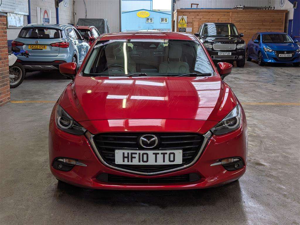 <p>2017 MAZDA 3 SPORT NAV D</p>